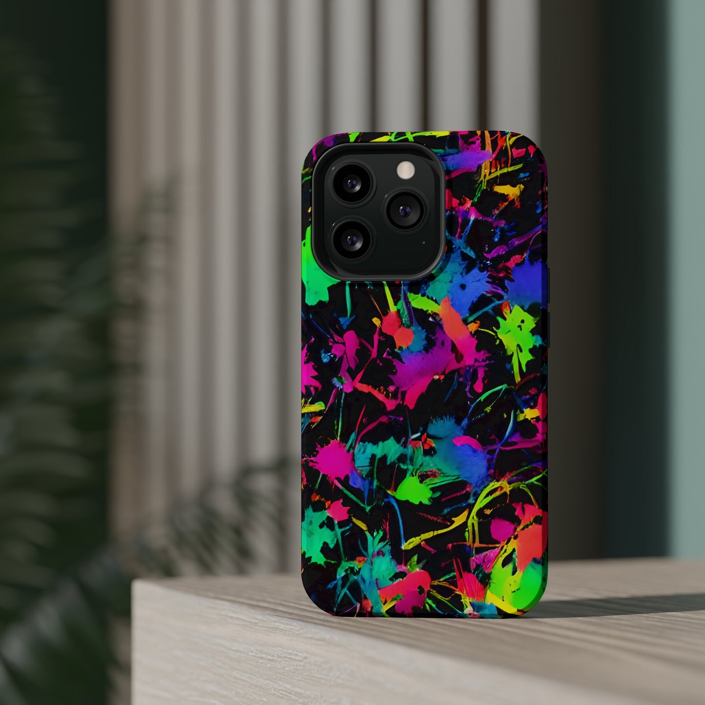 MagSafe Tough Cases Neon Paint