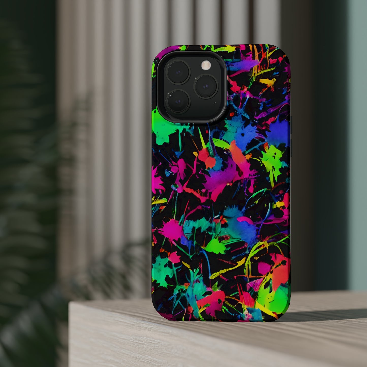 MagSafe Tough Cases Neon Paint