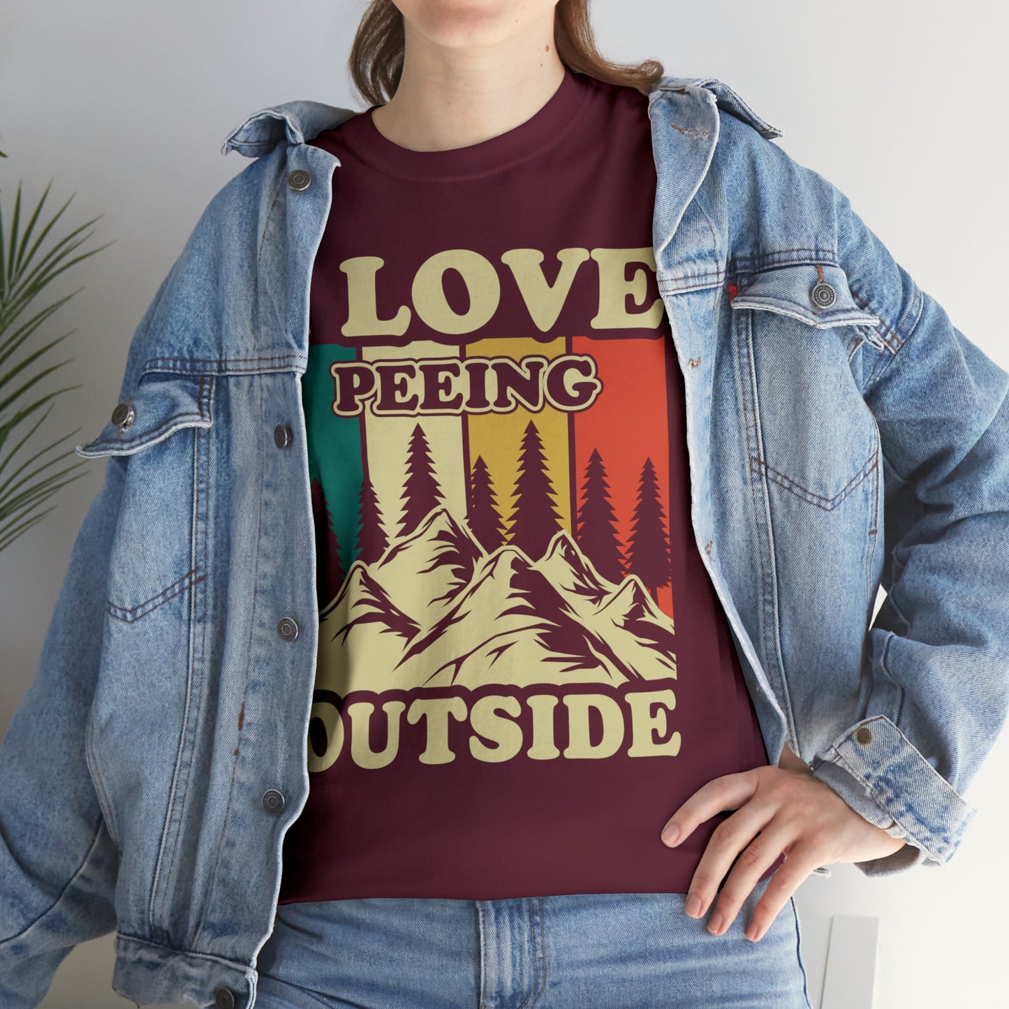 Retro Vintage Camping T-Shirt I Love Peeing Outside