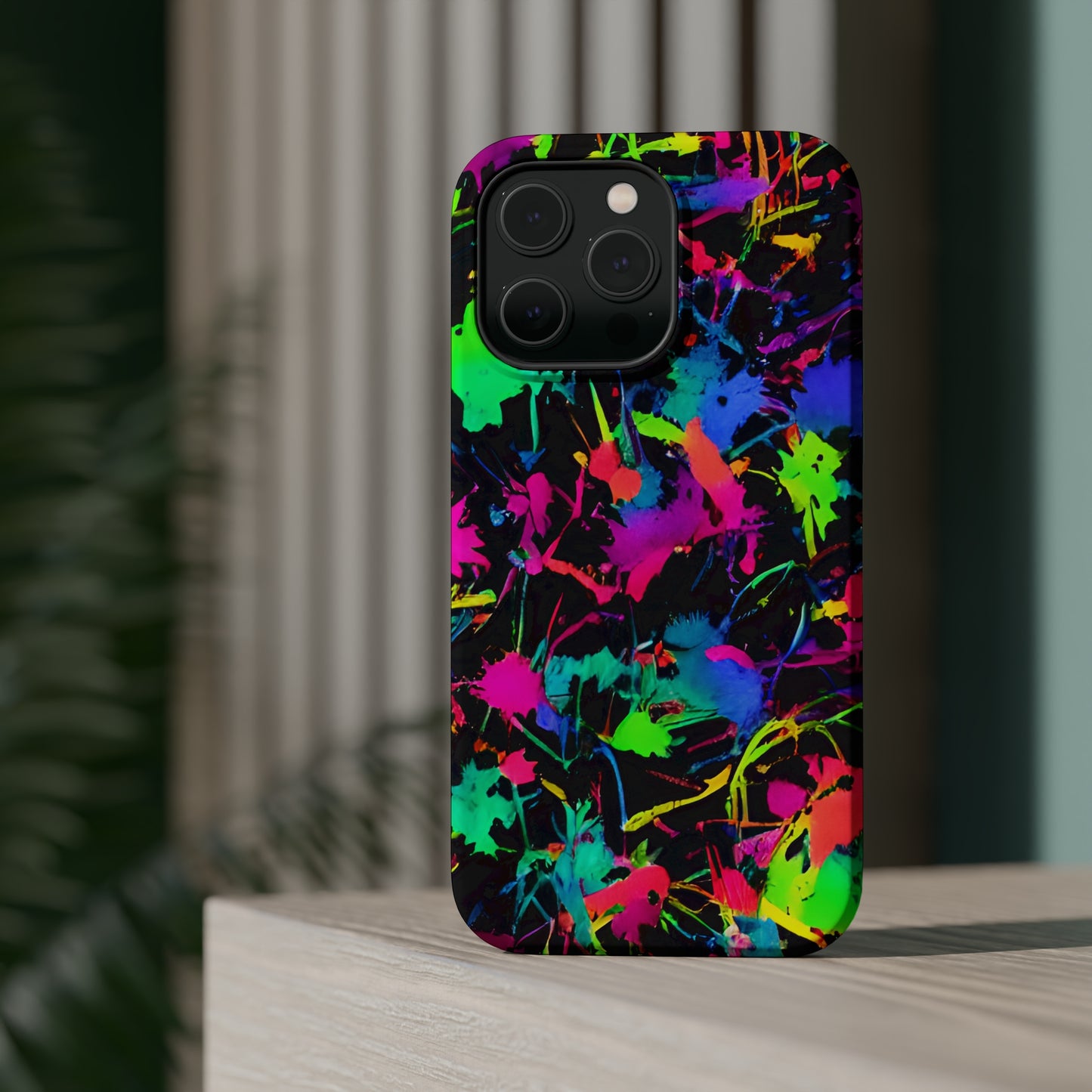 MagSafe Tough Cases Neon Paint